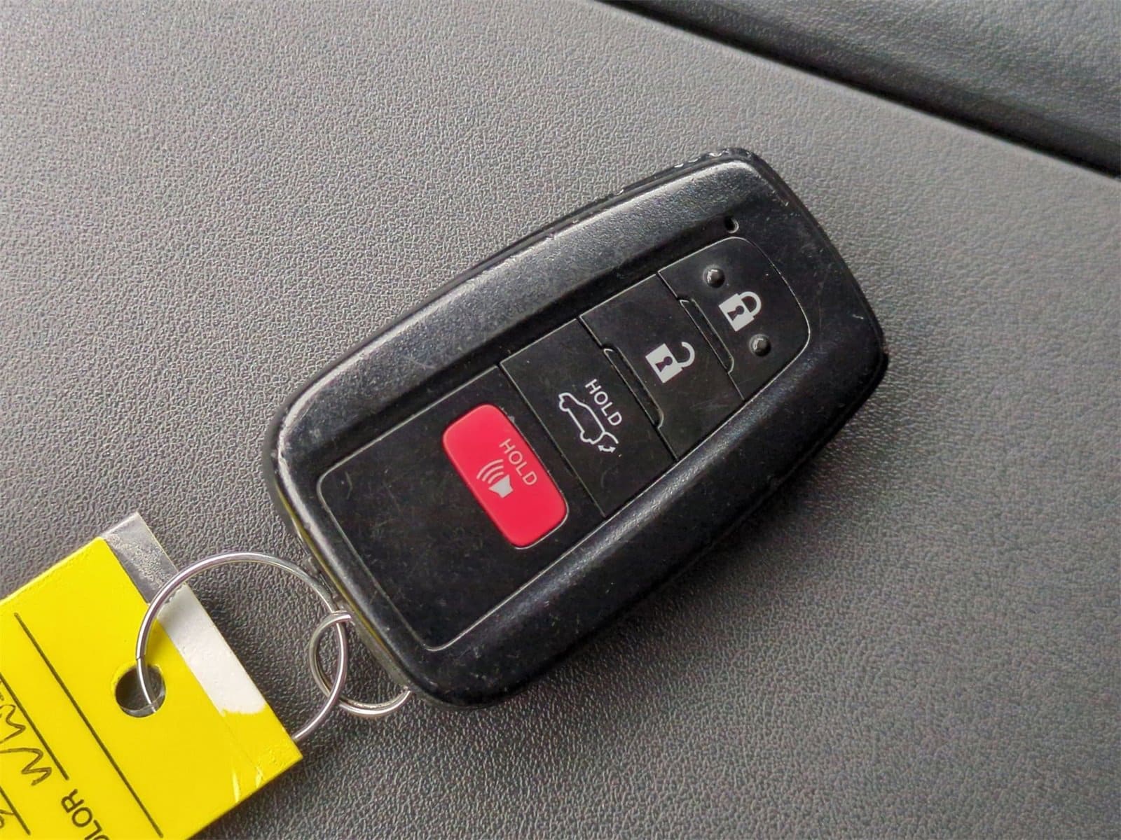 Thumbnail: 2023 Toyota Highlander - 34