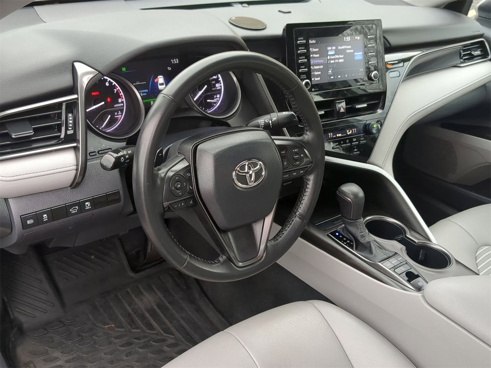 Thumbnail: 2023 Toyota Camry - 10