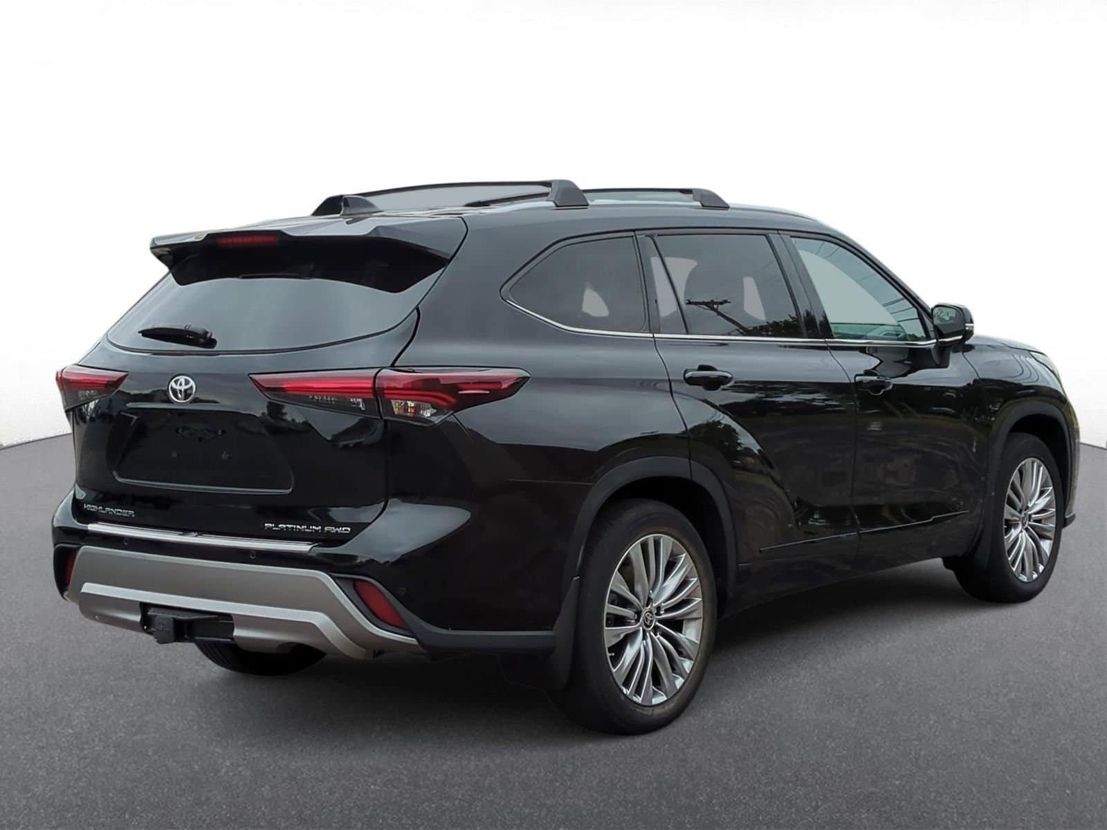 Thumbnail: 2024 Toyota Highlander - 8