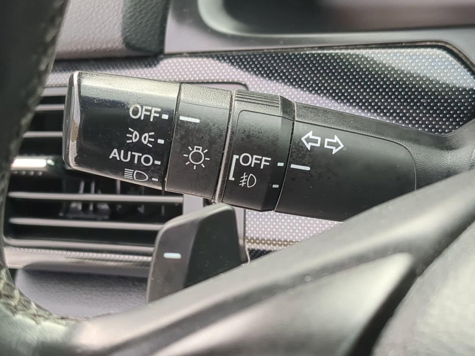 Thumbnail: 2015 Honda Accord - 33