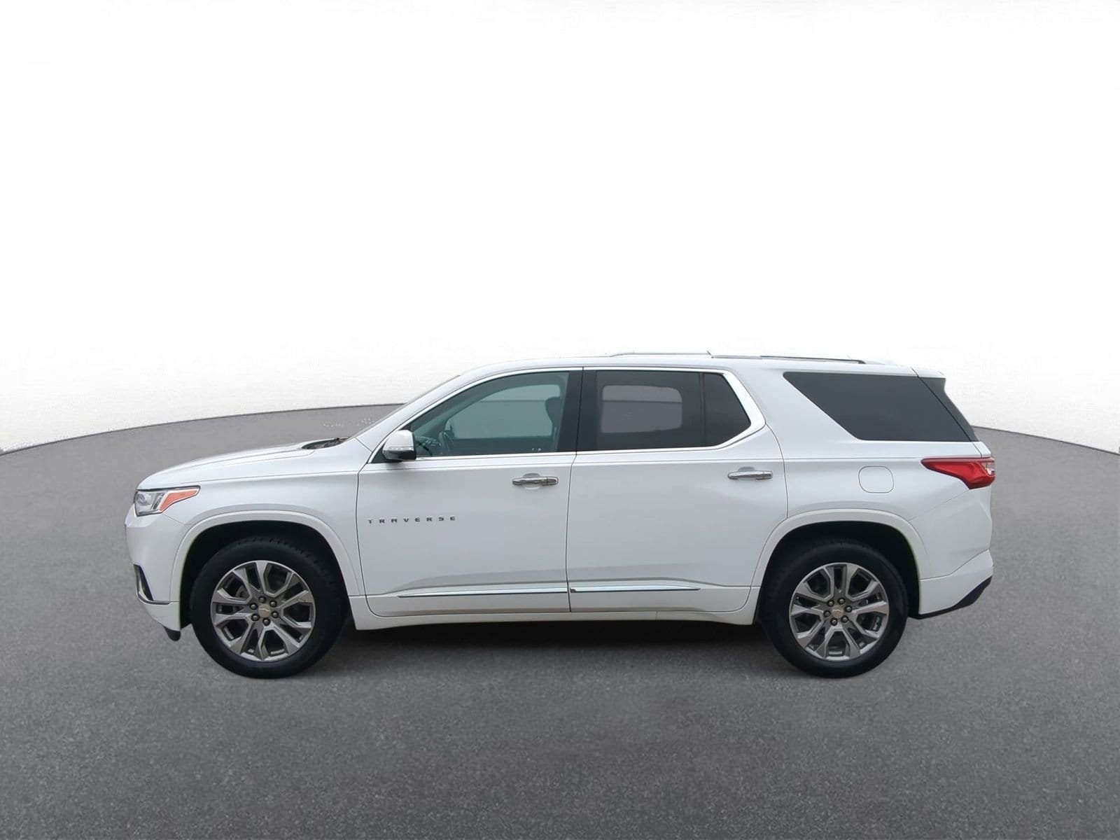 Thumbnail: 2020 Chevrolet Traverse - 5