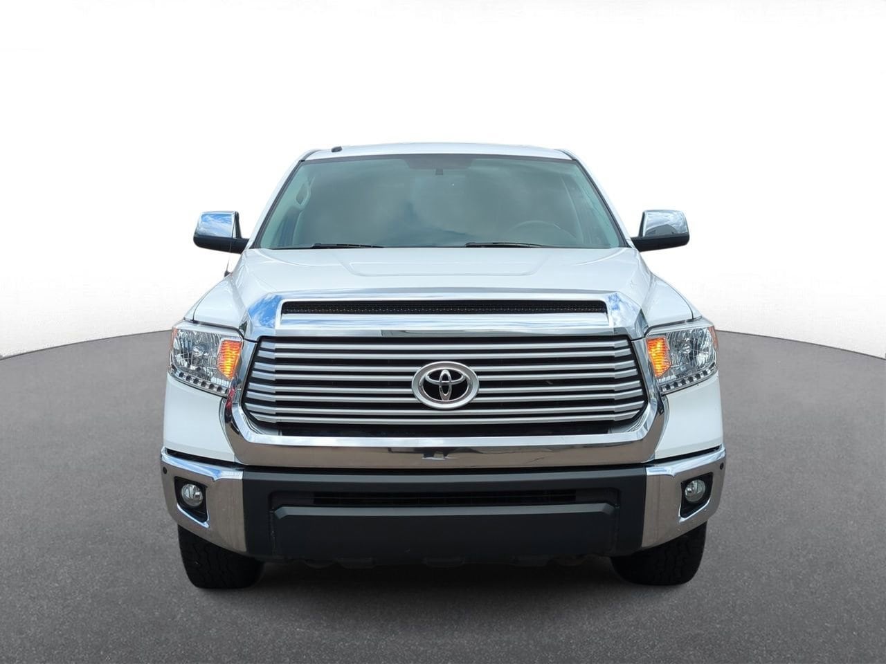 Thumbnail: 2016 Toyota Tundra - 3