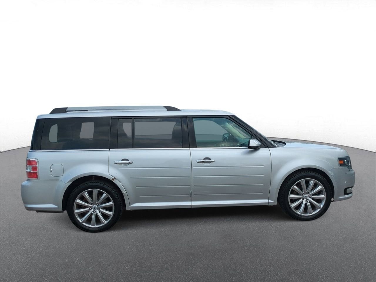 Thumbnail: 2017 Ford Flex - 9