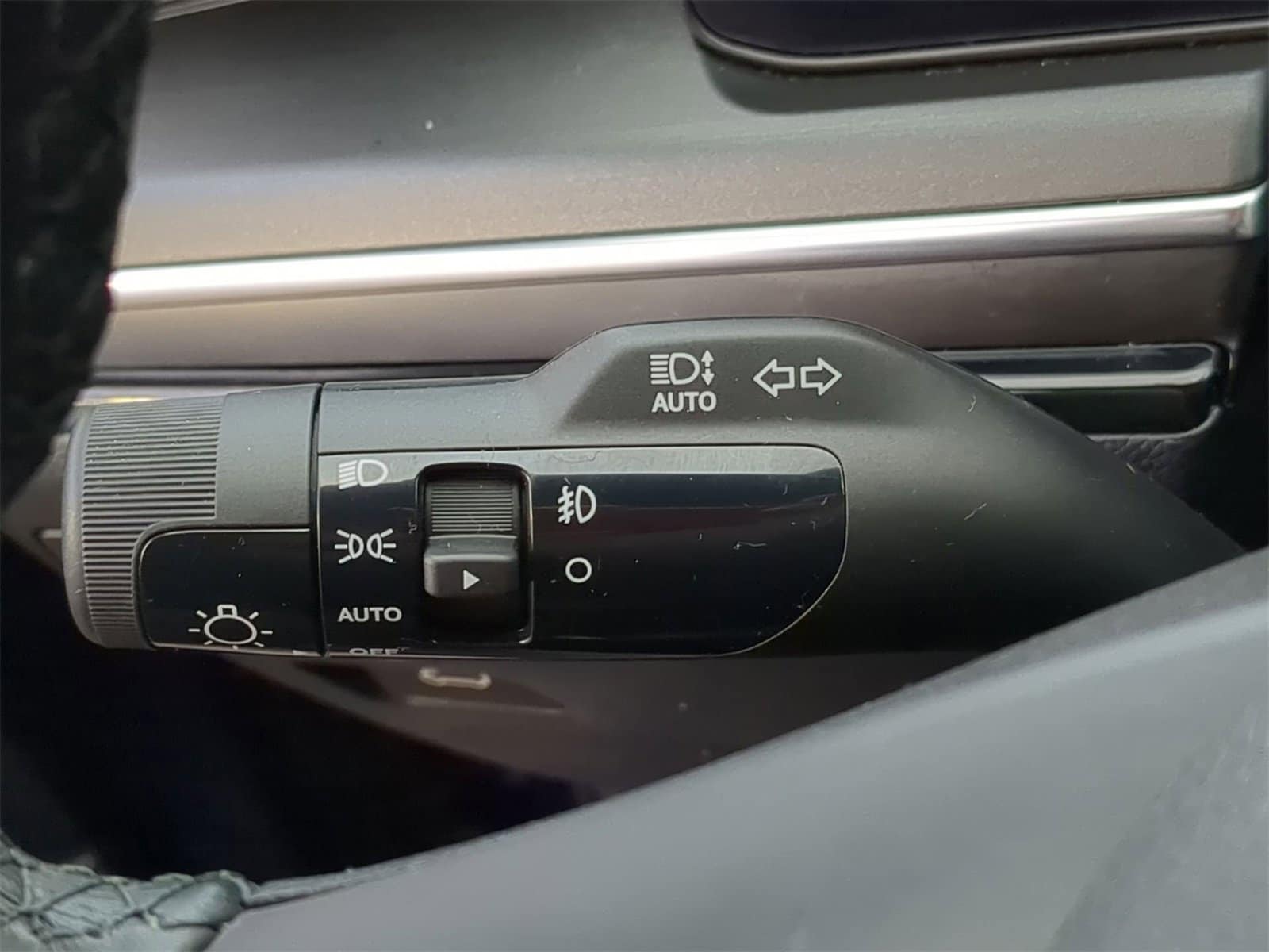 Thumbnail: 2025 Kia K5 - 26