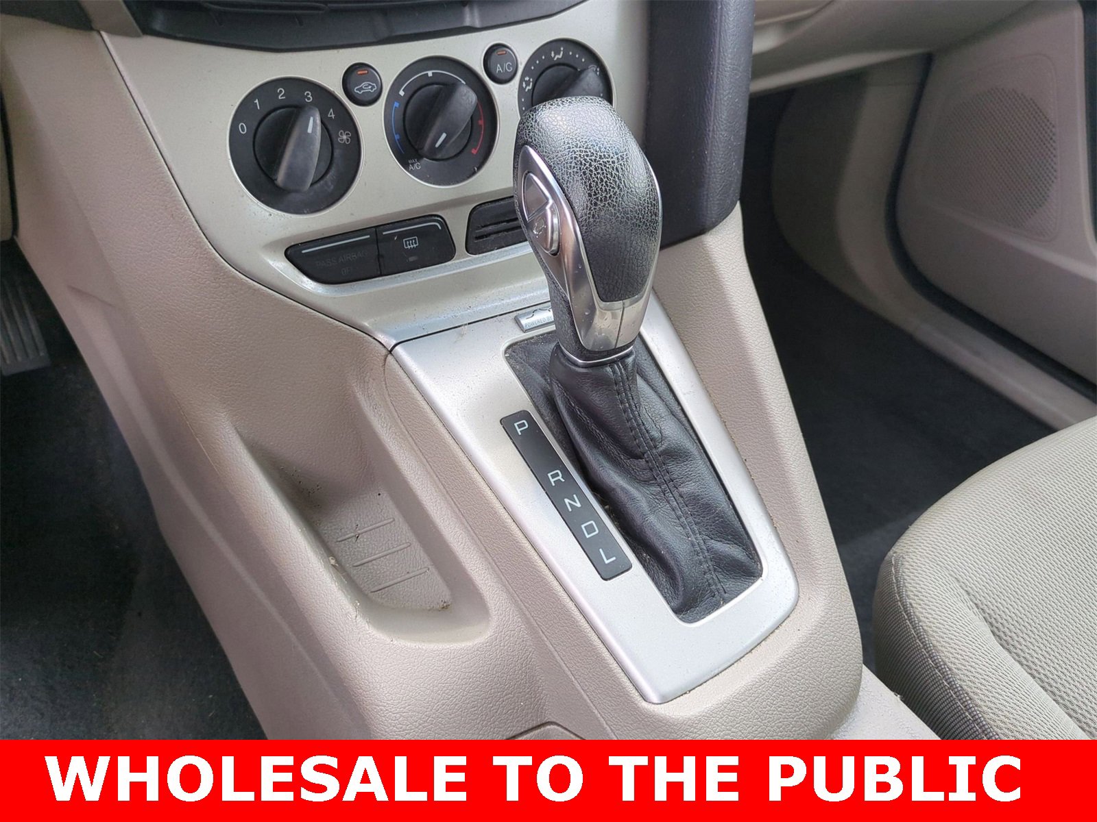 Thumbnail: 2012 Ford Focus - 26