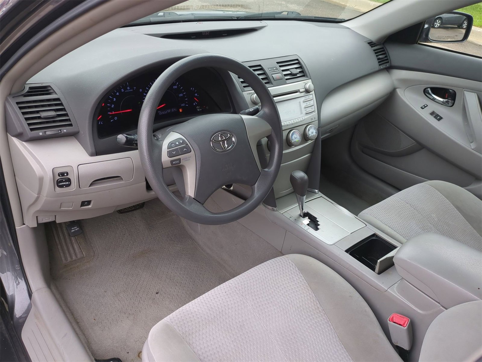 Thumbnail: 2011 Toyota Camry - 10