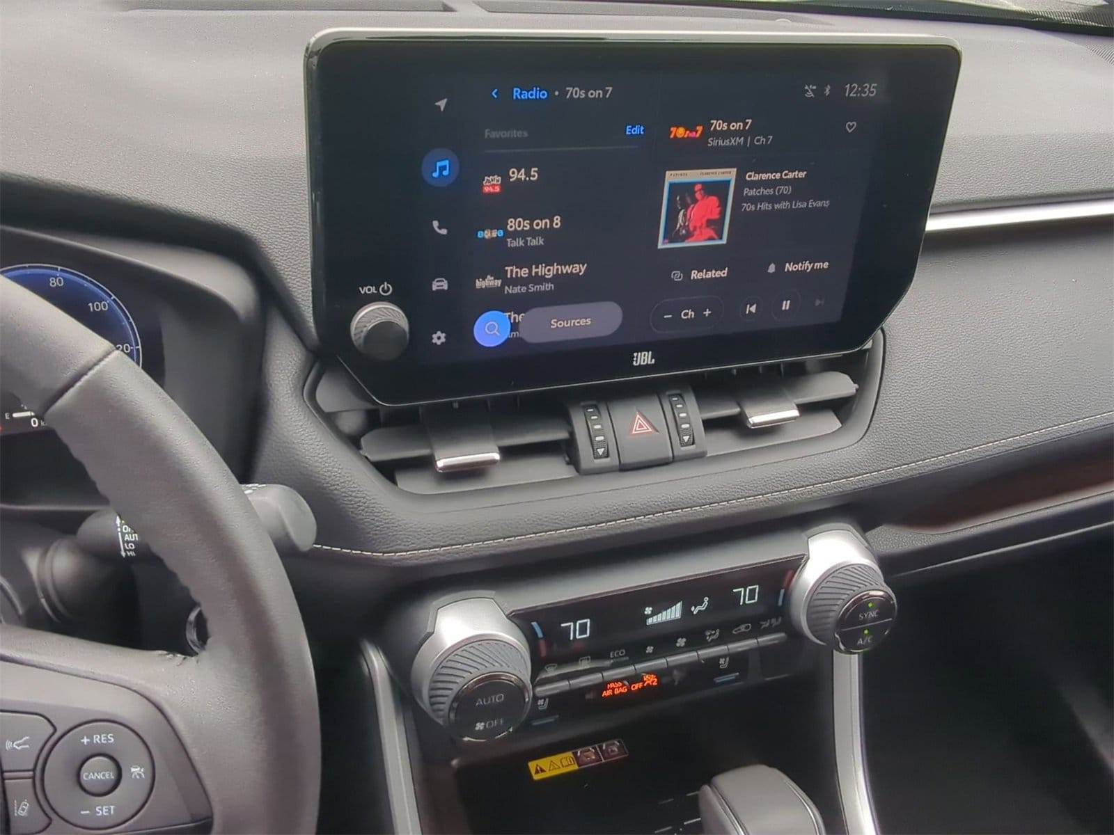 Thumbnail: 2024 Toyota RAV4 - 33