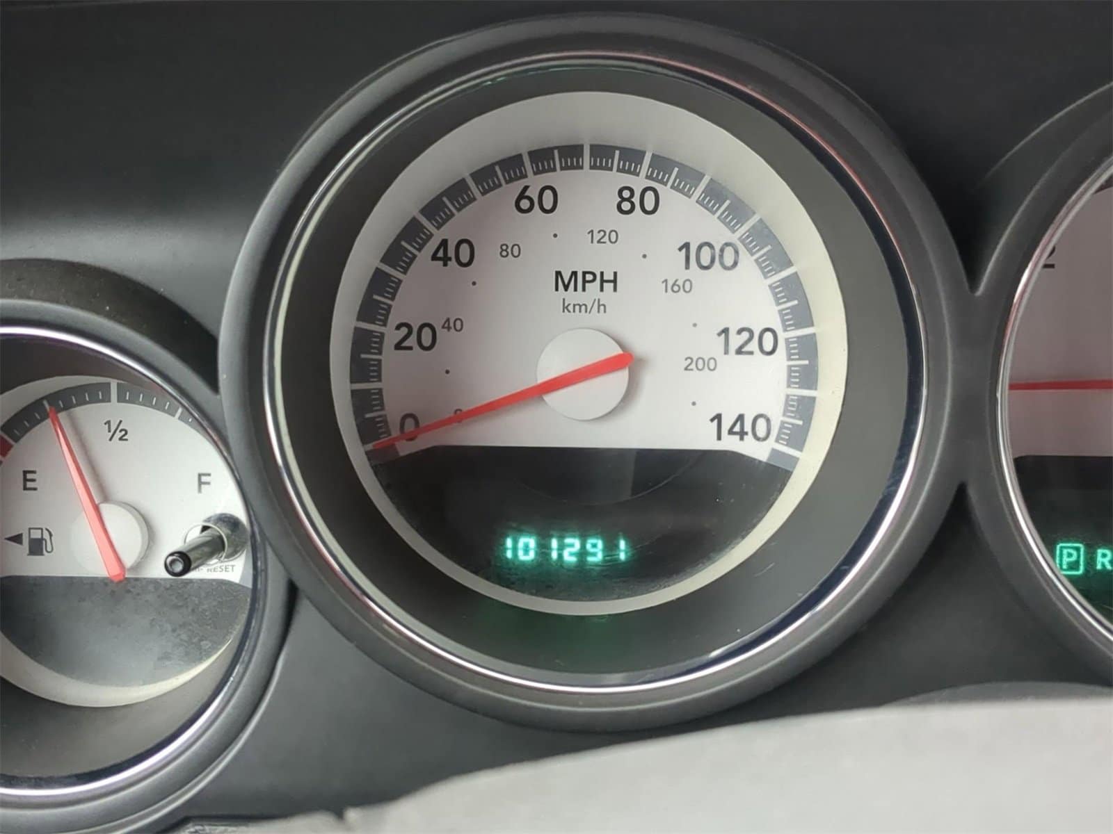 Thumbnail: 2009 Dodge Challenger - 34