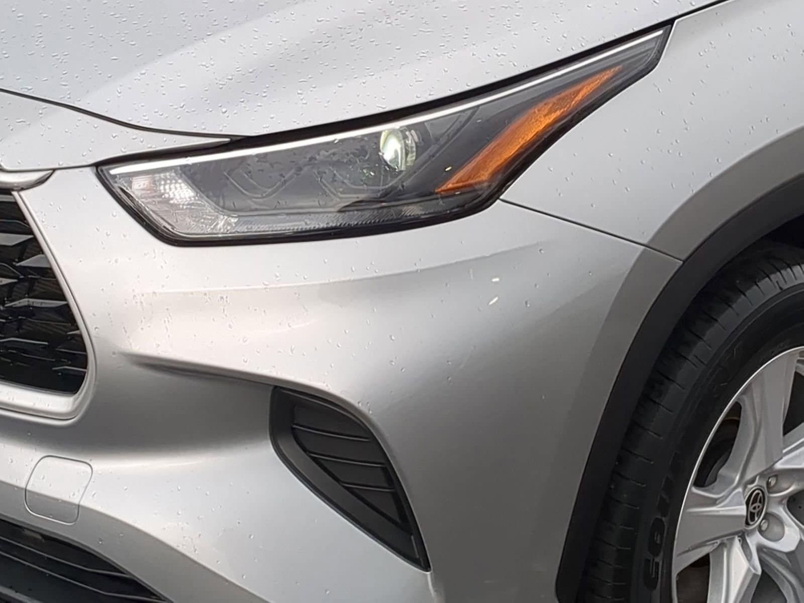 Thumbnail: 2023 Toyota Highlander - 11