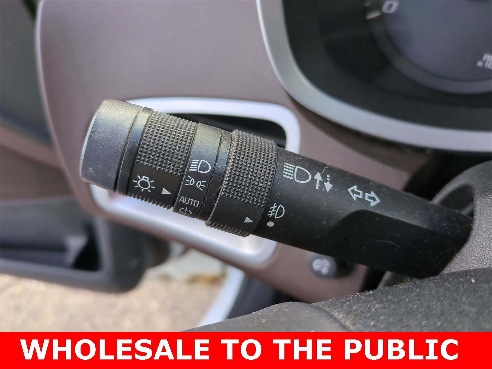 Thumbnail: 2010 Chevrolet Equinox - 27