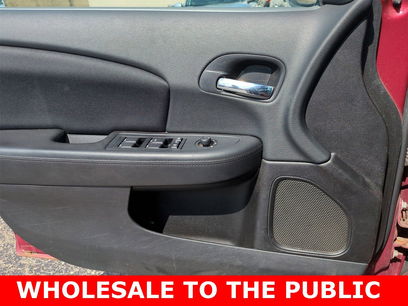 Thumbnail: 2013 Chrysler 200 - 29