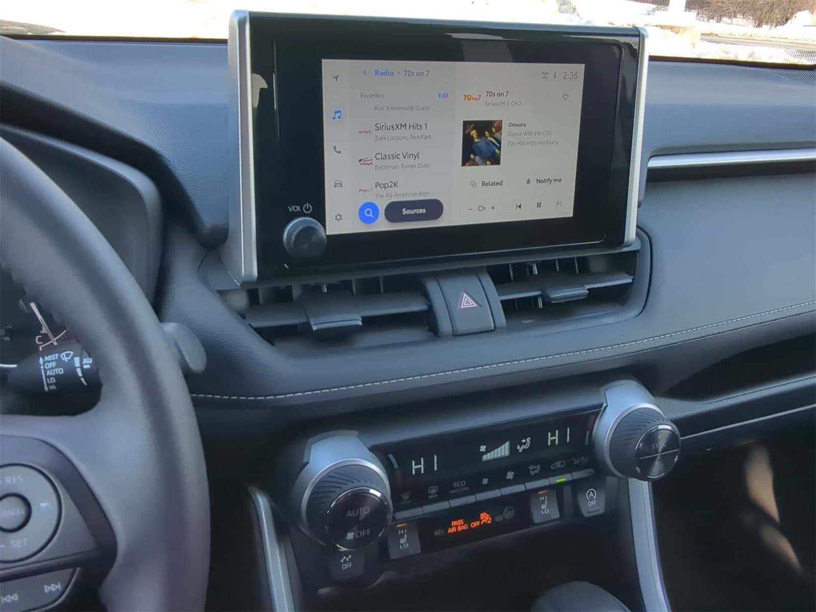 Thumbnail: 2025 Toyota RAV4 - 34