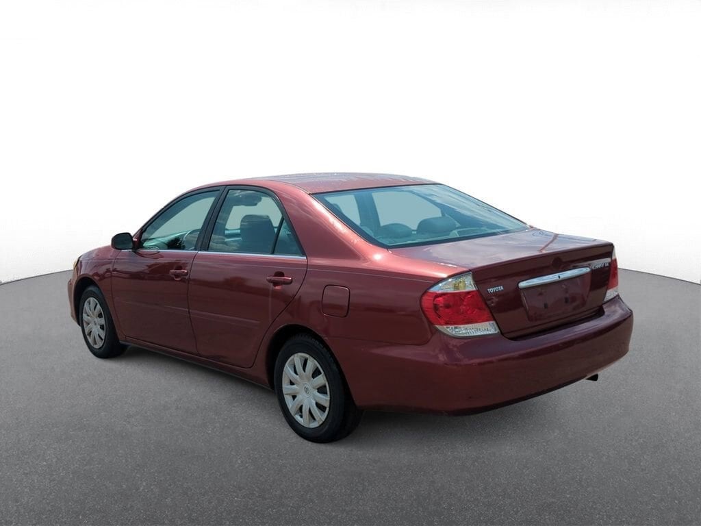 Thumbnail: 2005 Toyota Camry - 6
