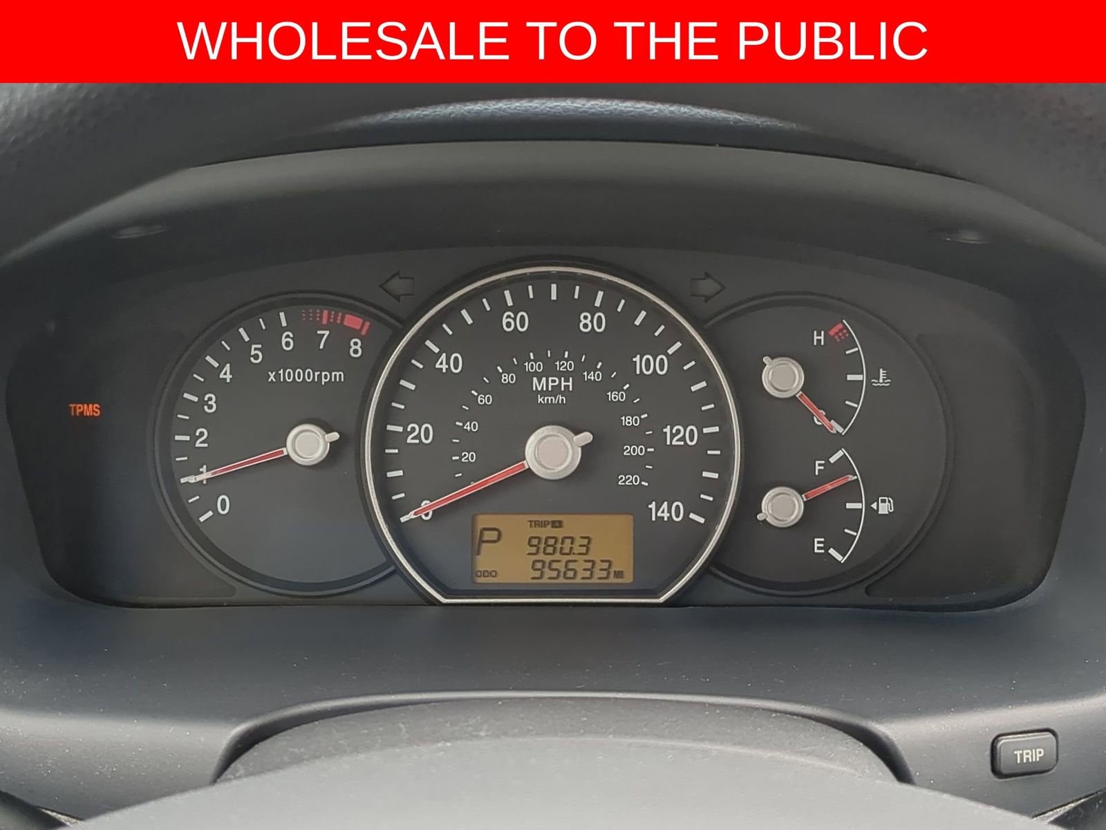Thumbnail: 2008 Kia Rondo - 29