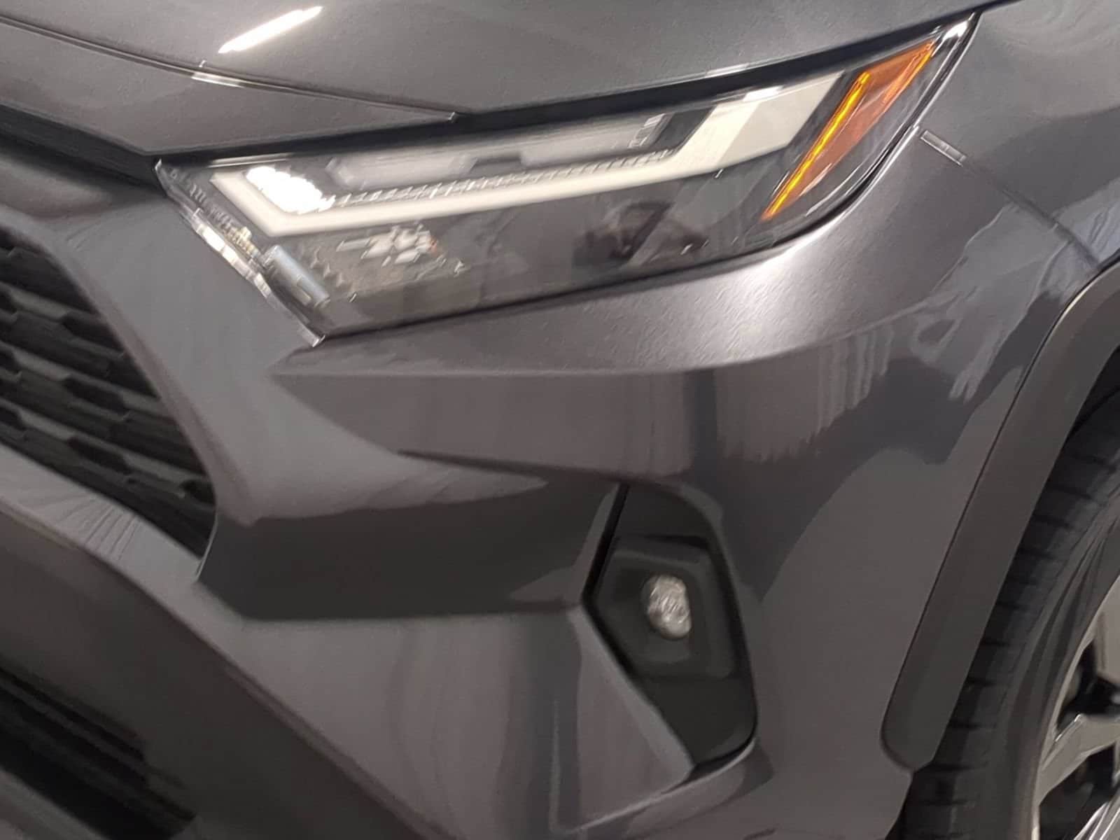 2024 Toyota RAV4 XLE Premium - Photo 11