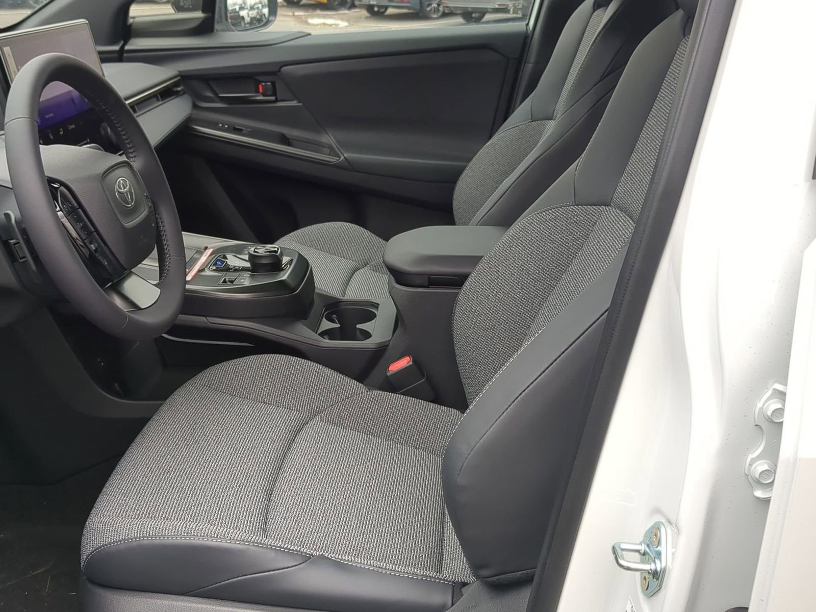 Thumbnail: 2026 Toyota bZ - 16