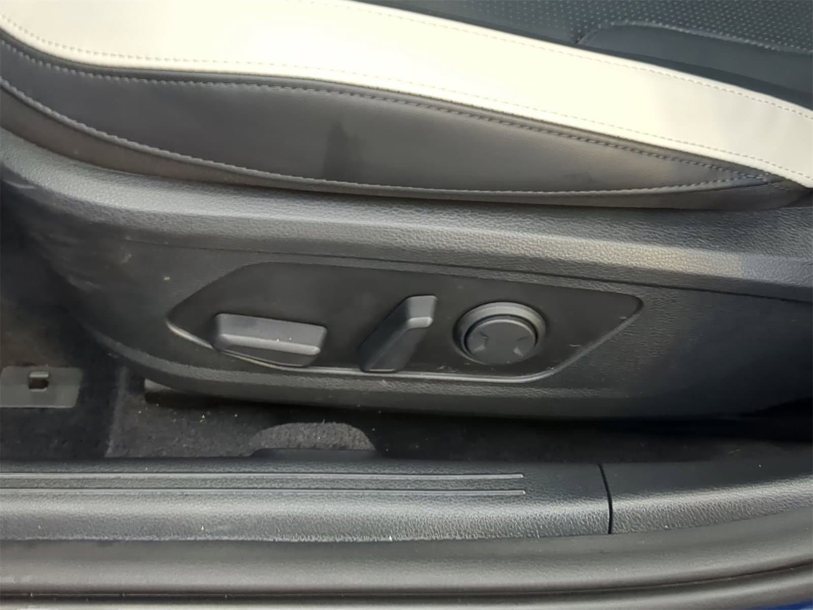 Thumbnail: 2025 Kia K5 - 17