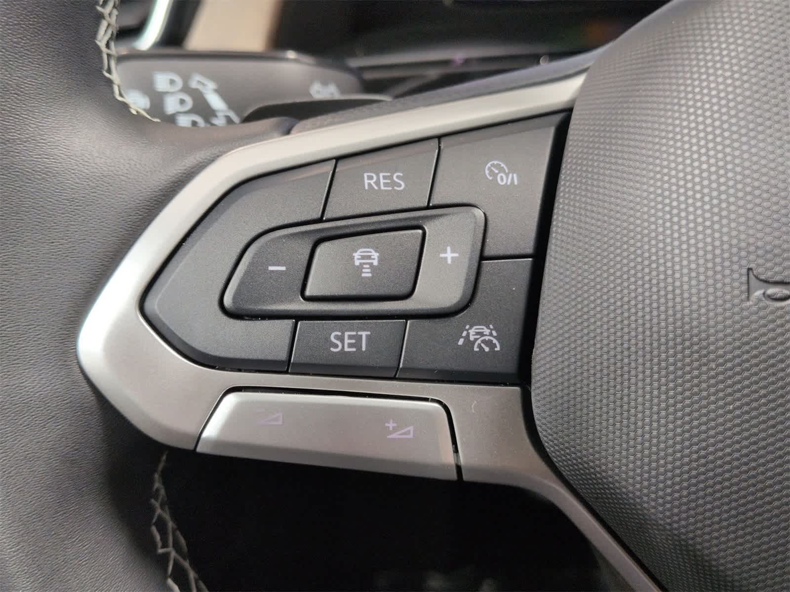 Thumbnail: 2026 Volkswagen Atlas - 25