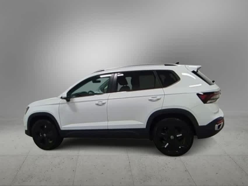 Thumbnail: 2025 Volkswagen Taos - 6