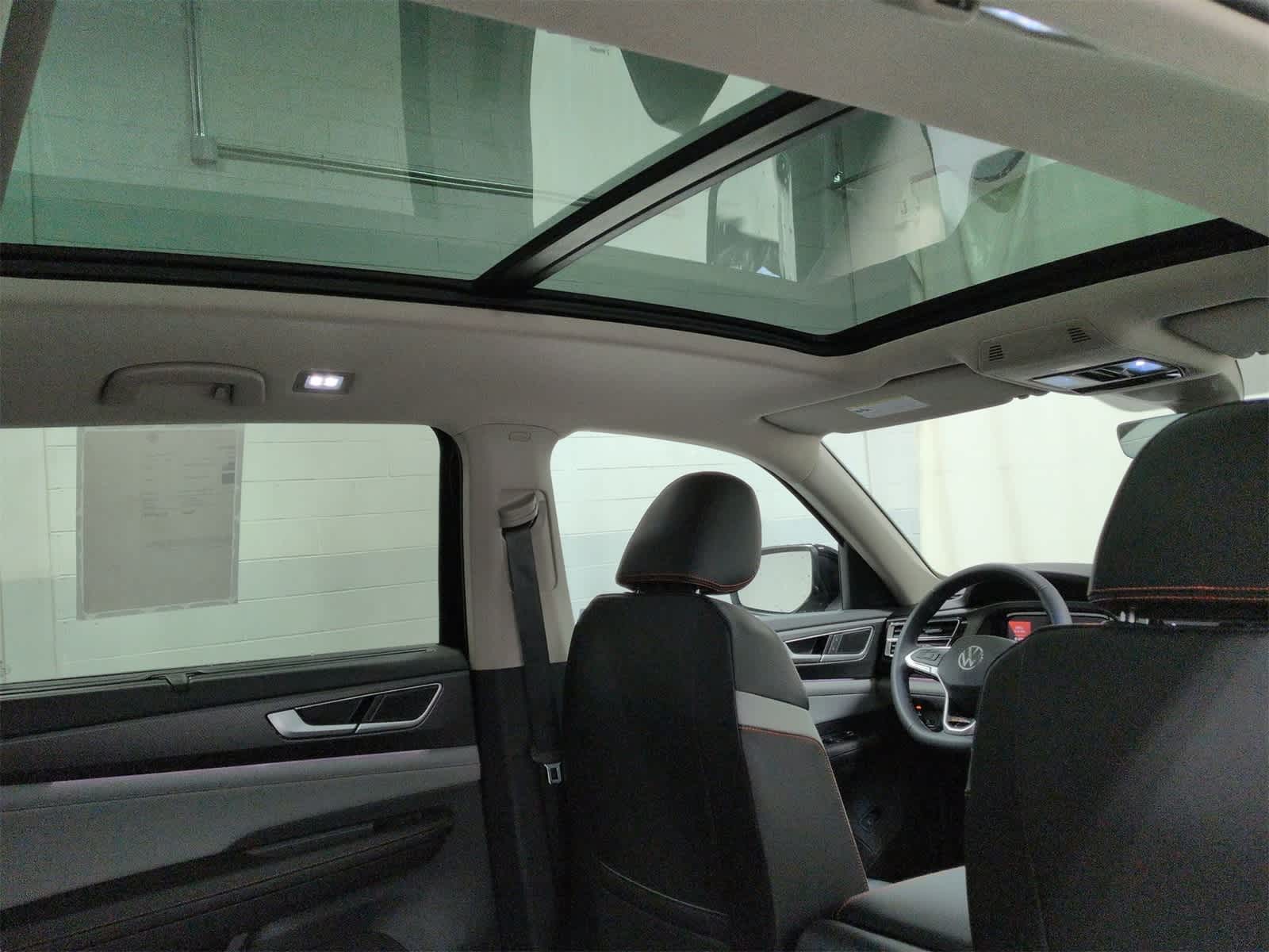 Thumbnail: 2026 Volkswagen Atlas - 23