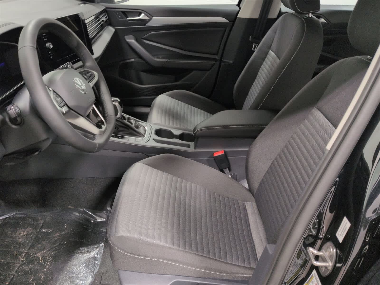 Thumbnail: 2026 Volkswagen Jetta - 17