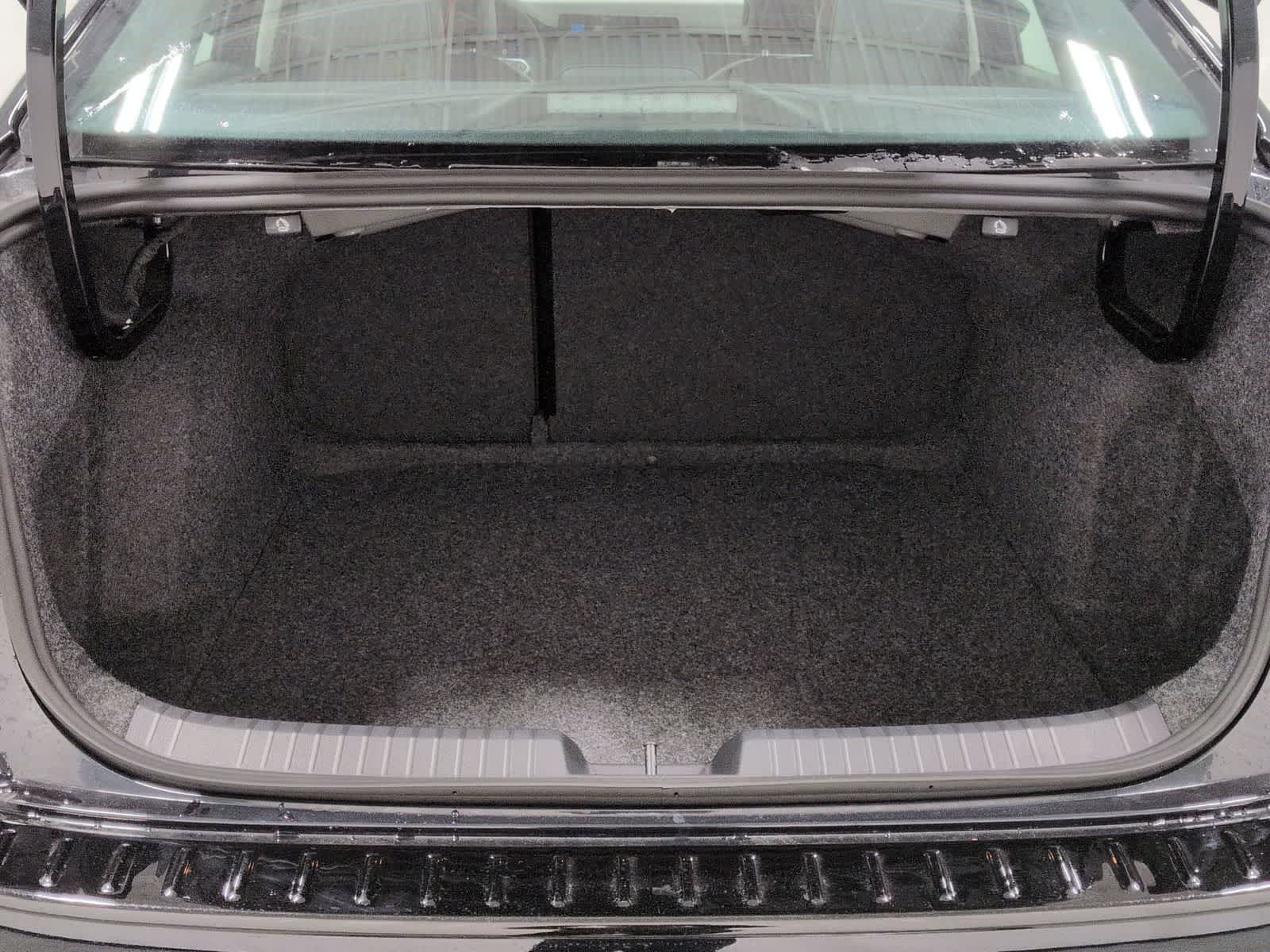 2026 Volkswagen Jetta SEL - Photo 37