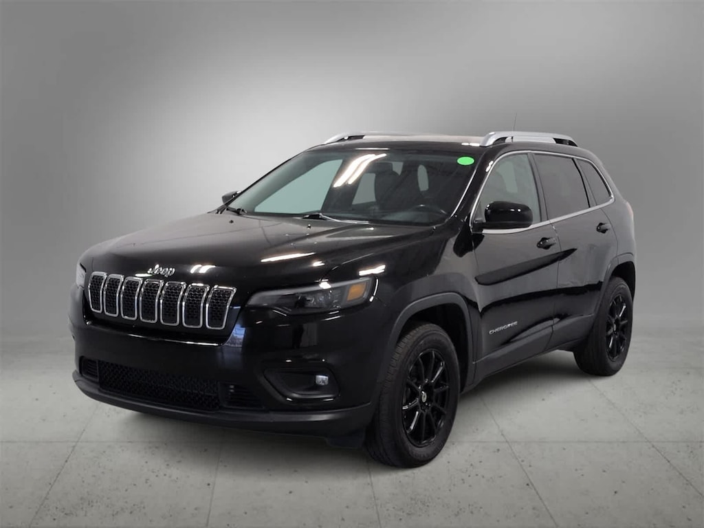 Used 2019 Jeep Cherokee Latitude Plus 4x4 SUV