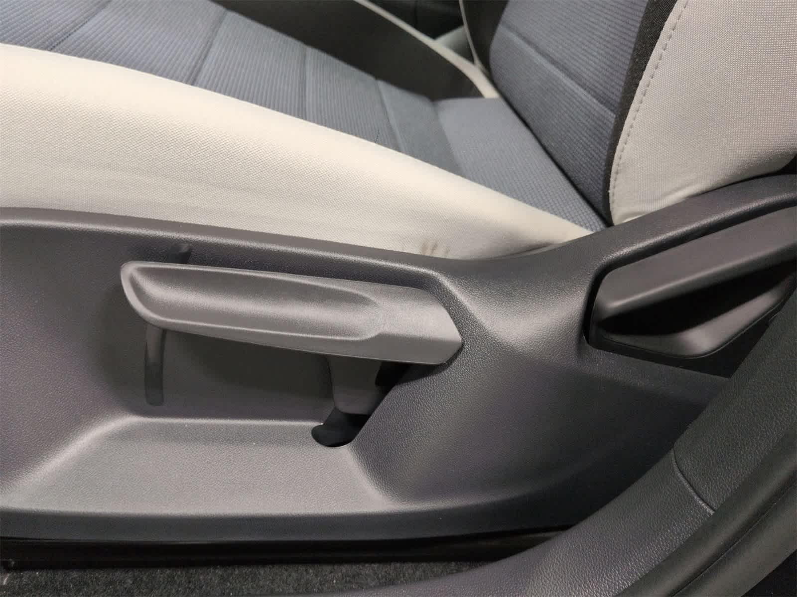 Thumbnail: 2026 Volkswagen Taos - 18