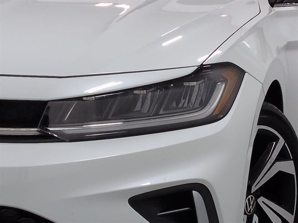 Used 2025 Volkswagen Jetta 1.5T SEL Sedan