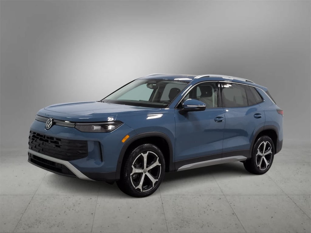 New 2026 Volkswagen Tiguan 2.0T SE SUV