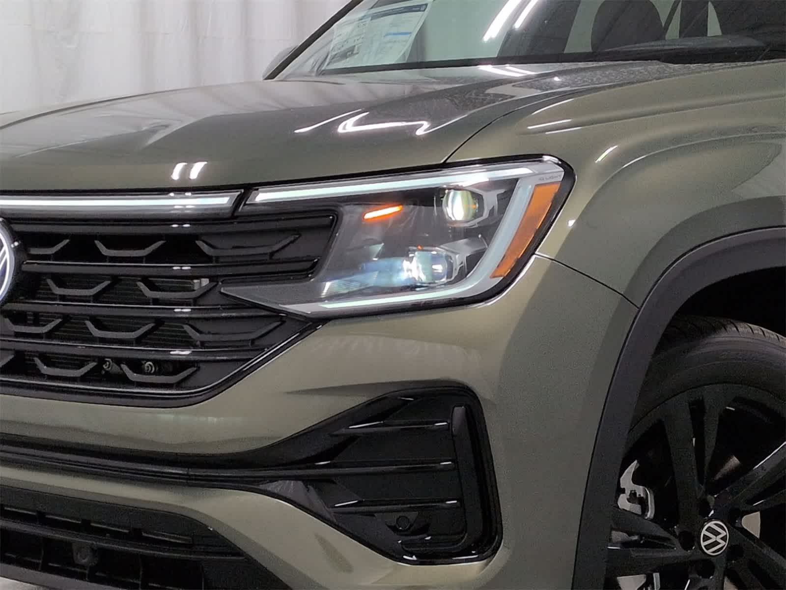 Thumbnail: 2026 Volkswagen Atlas - 11