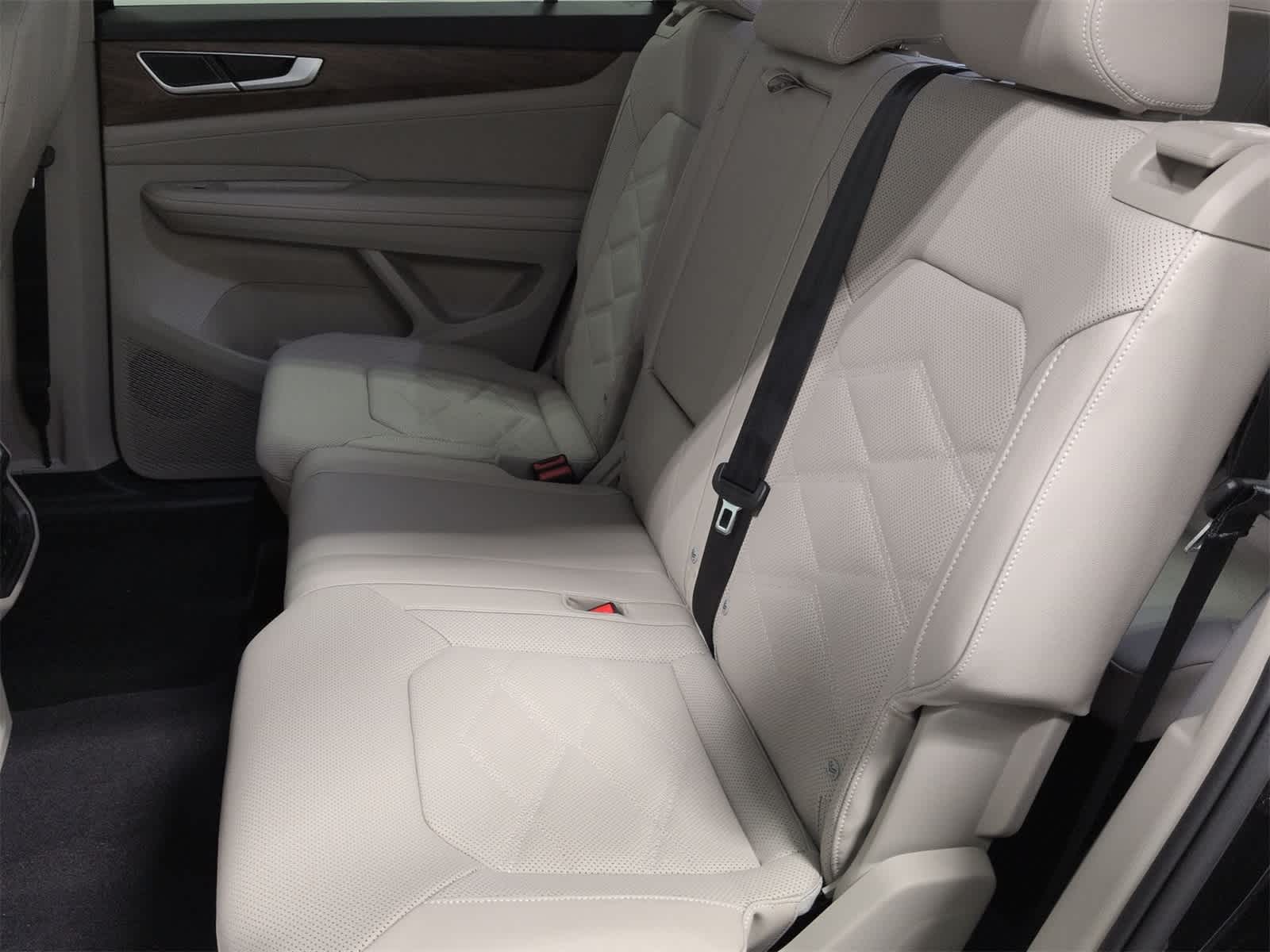 Thumbnail: 2026 Volkswagen Atlas - 20