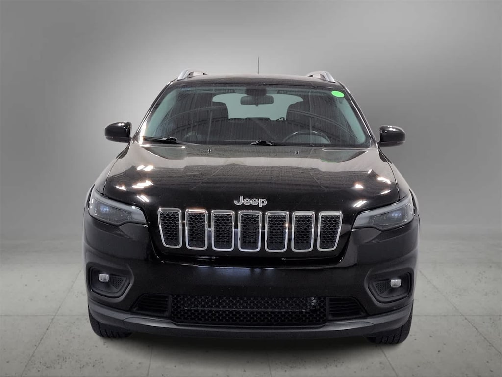 Used 2019 Jeep Cherokee Latitude Plus 4x4 SUV
