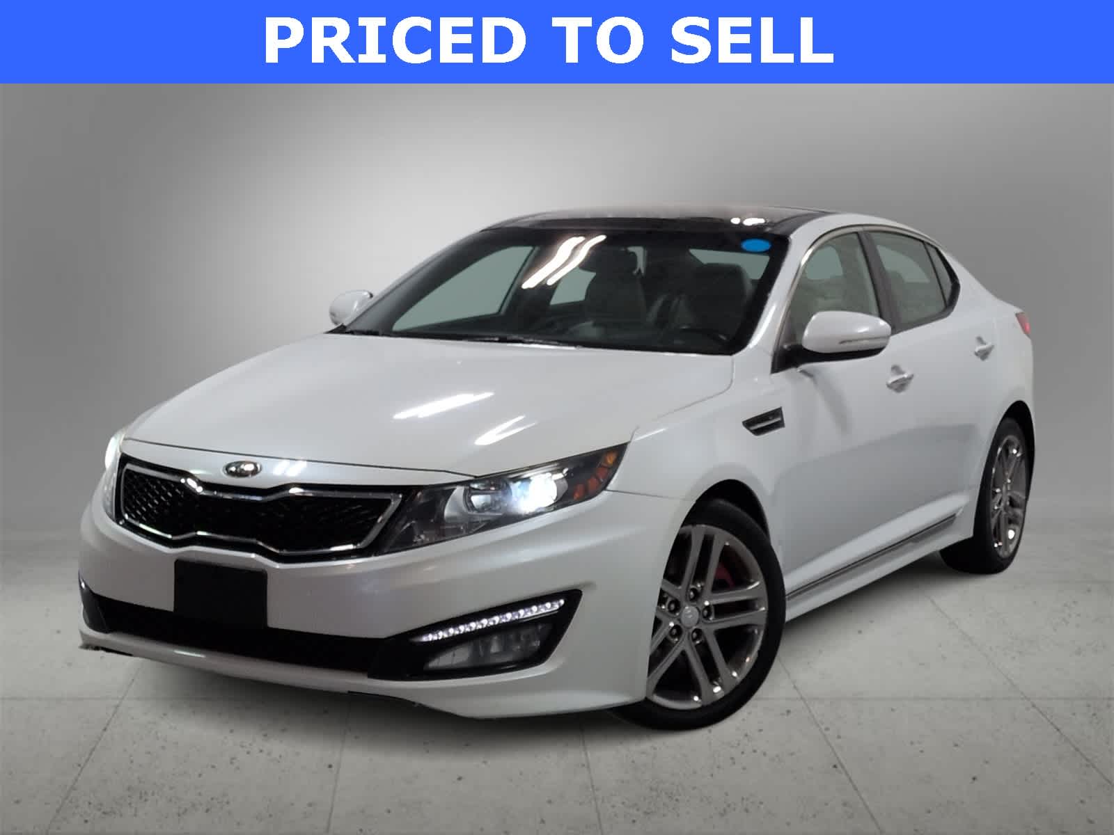 2013 Kia Optima SX's photo