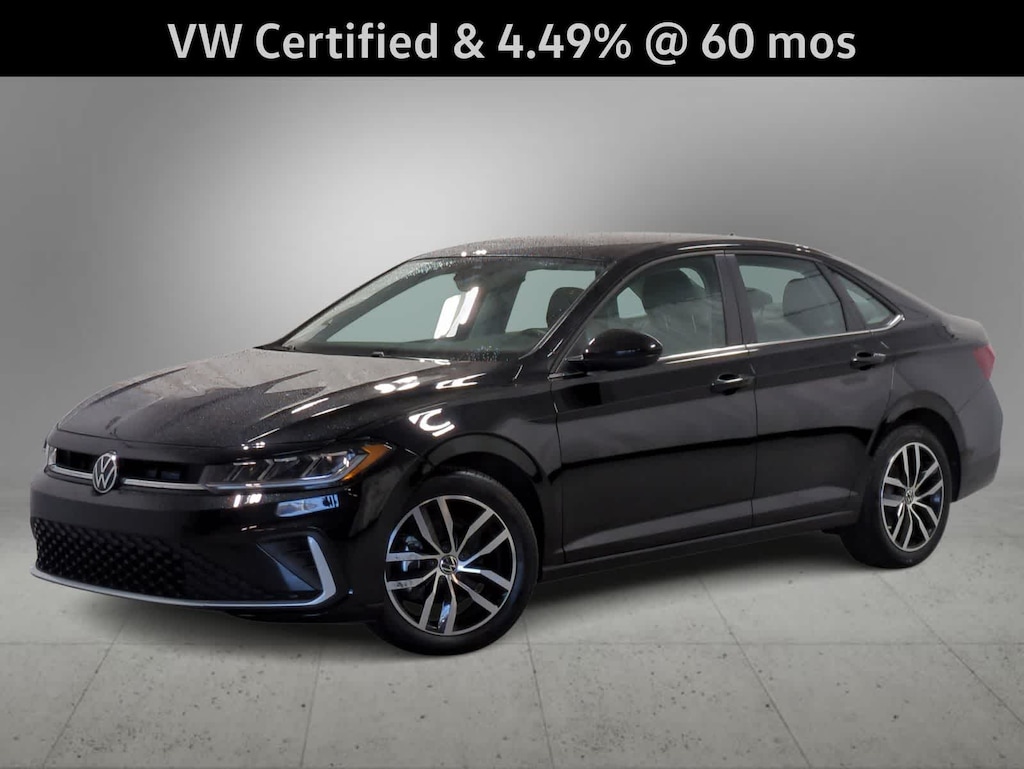 Used 2025 Volkswagen Jetta 1.5T SE Sedan