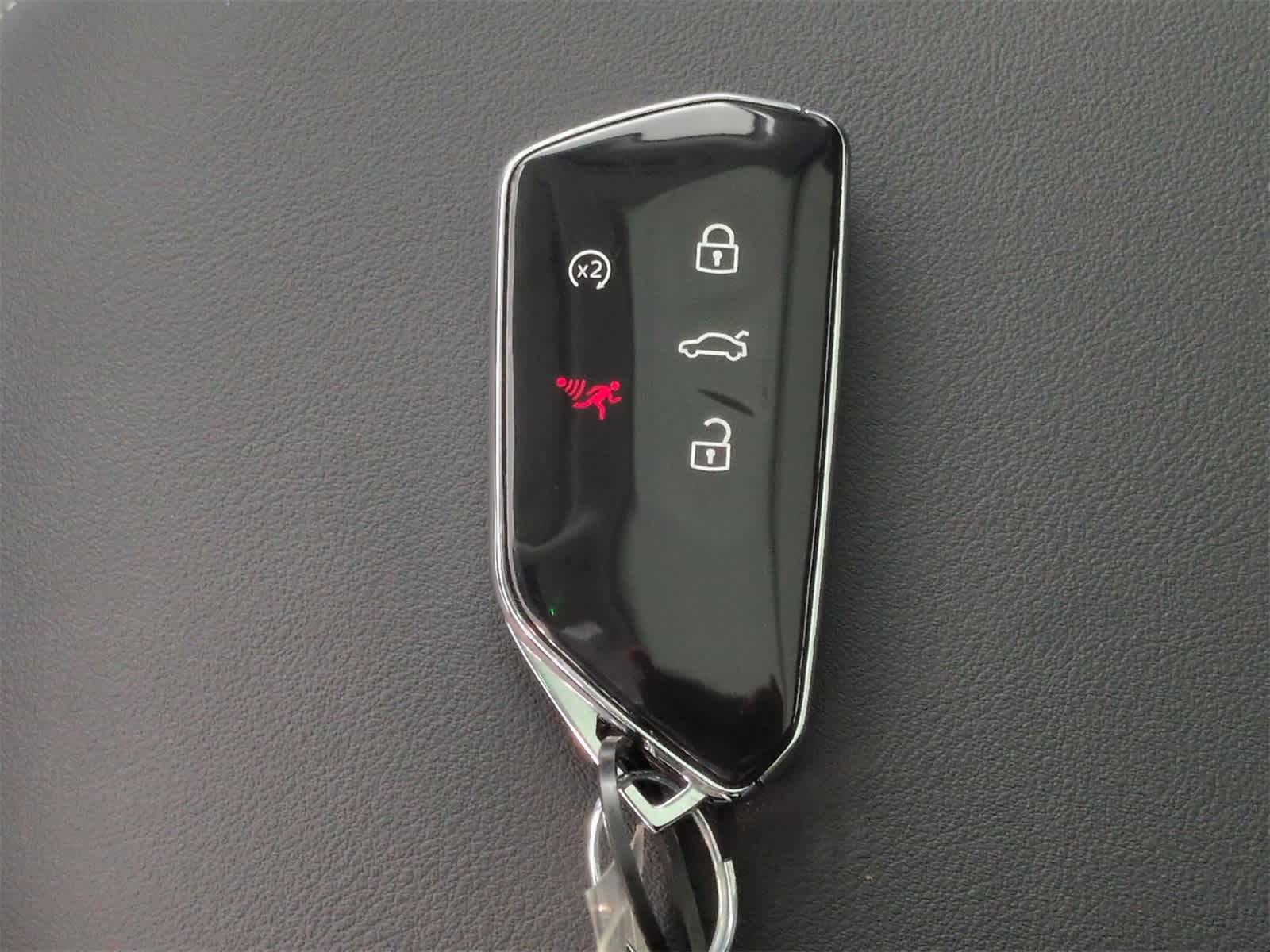 Thumbnail: 2026 Volkswagen Tiguan - 37