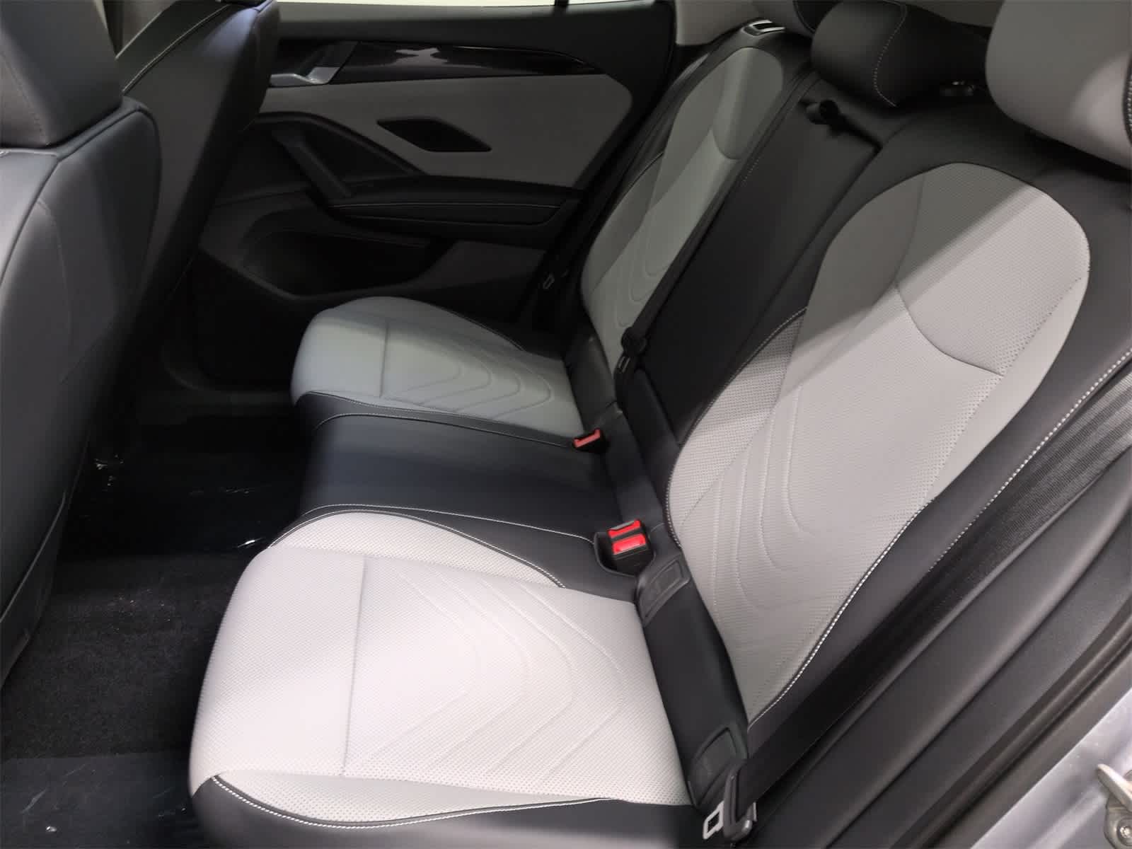 Thumbnail: 2026 Volkswagen Tiguan - 21