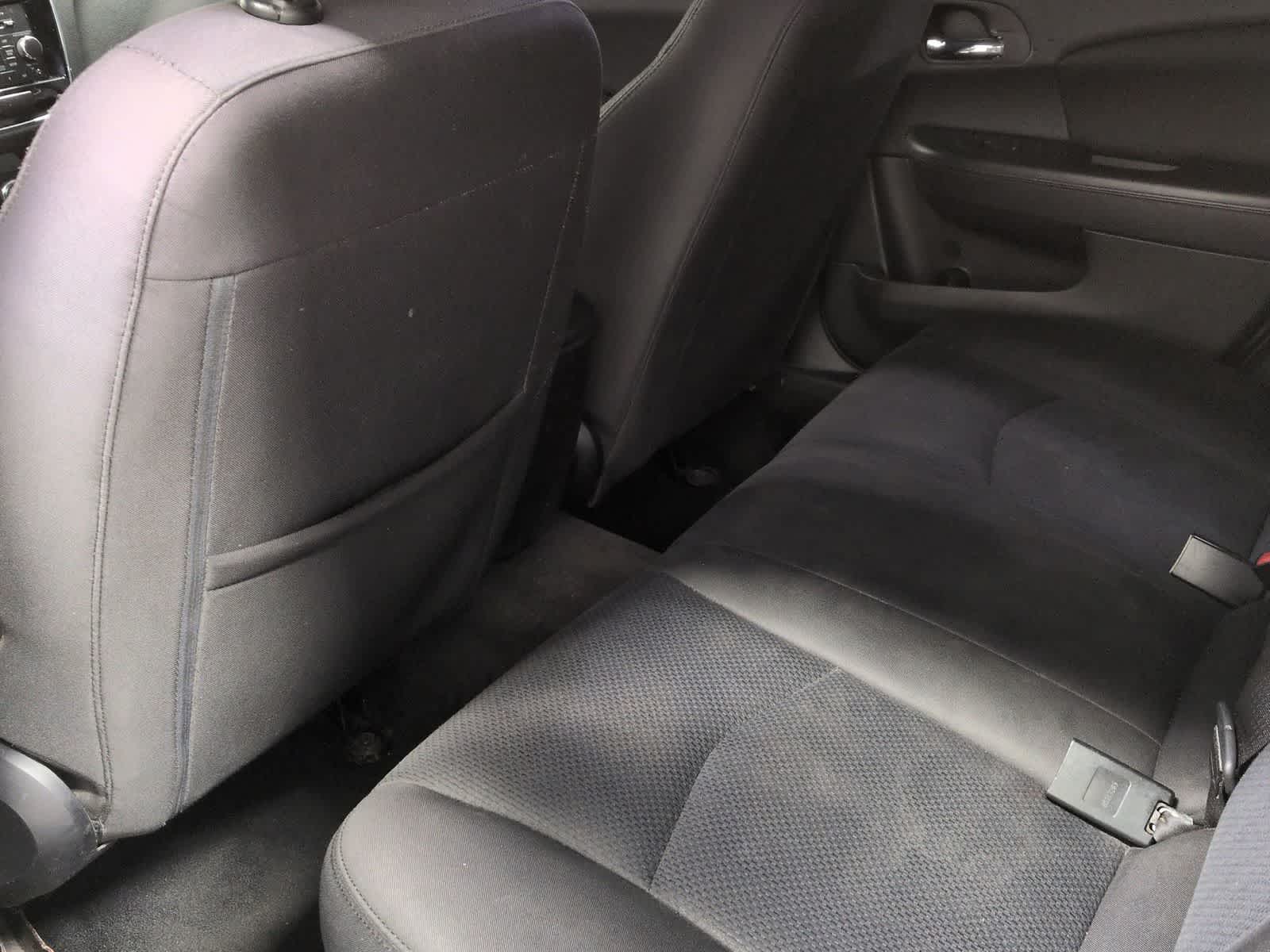 Thumbnail: 2013 Chrysler 200 - 17