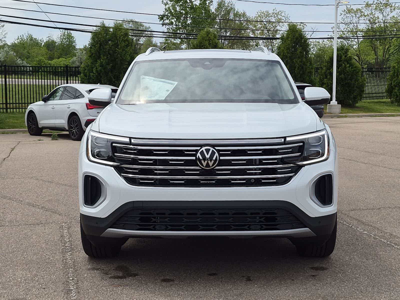 Thumbnail: 2026 Volkswagen Atlas - 17