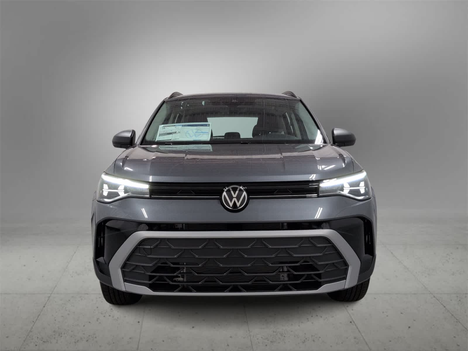 Thumbnail: 2025 Volkswagen Taos - 3