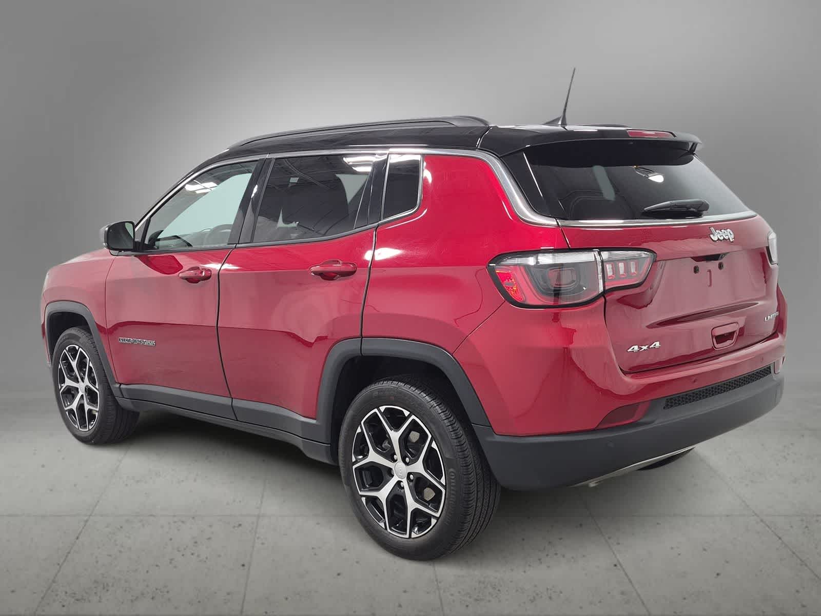 Thumbnail: 2024 Jeep Compass - 6