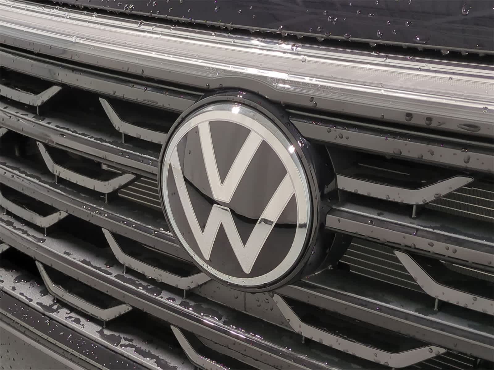 2025 Volkswagen Atlas SEL 12