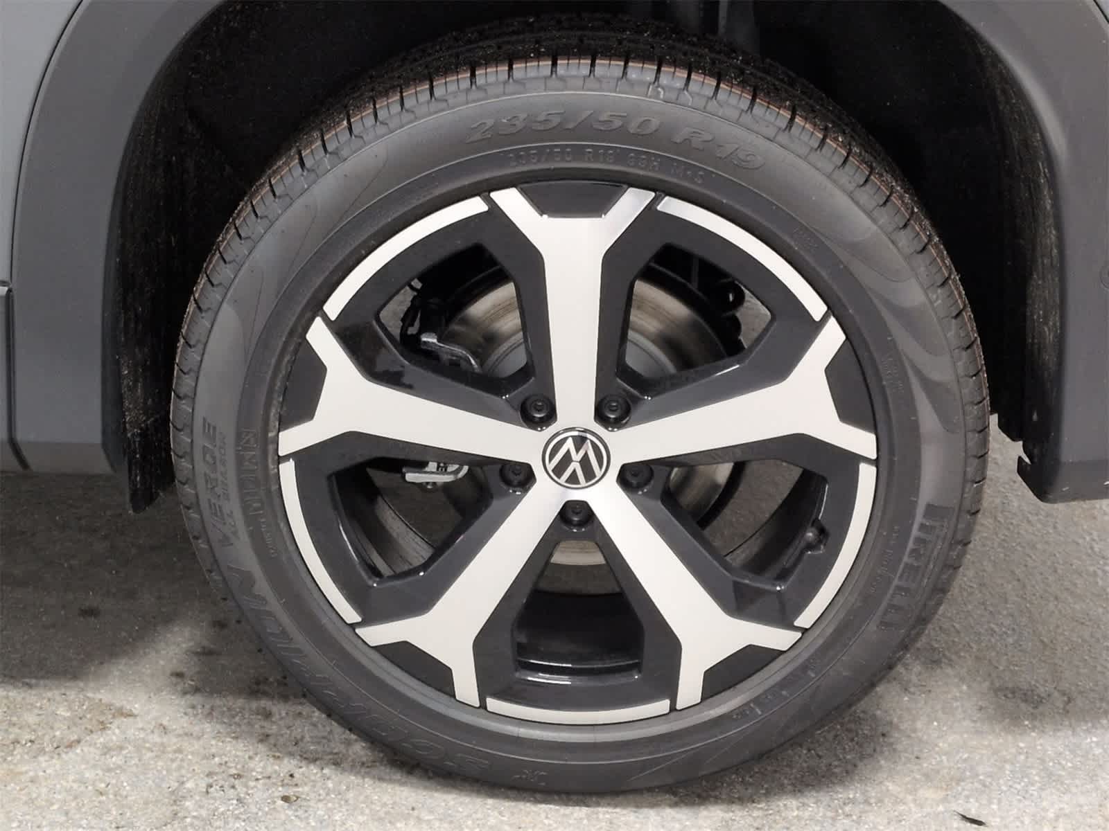 Thumbnail: 2026 Volkswagen Tiguan - 14