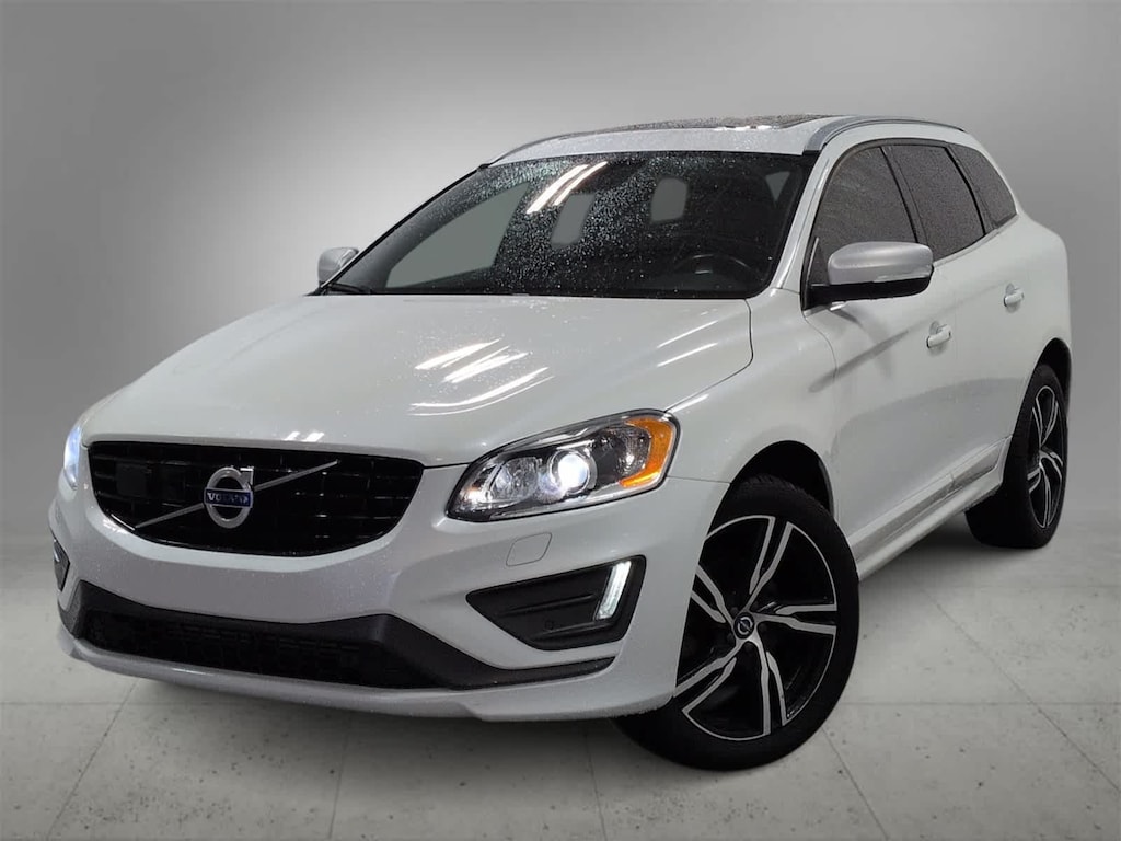 Used 2017 Volvo XC60 T6 AWD R-Design SUV