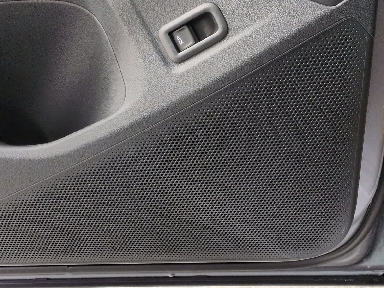 Thumbnail: 2026 Volkswagen Tiguan - 32