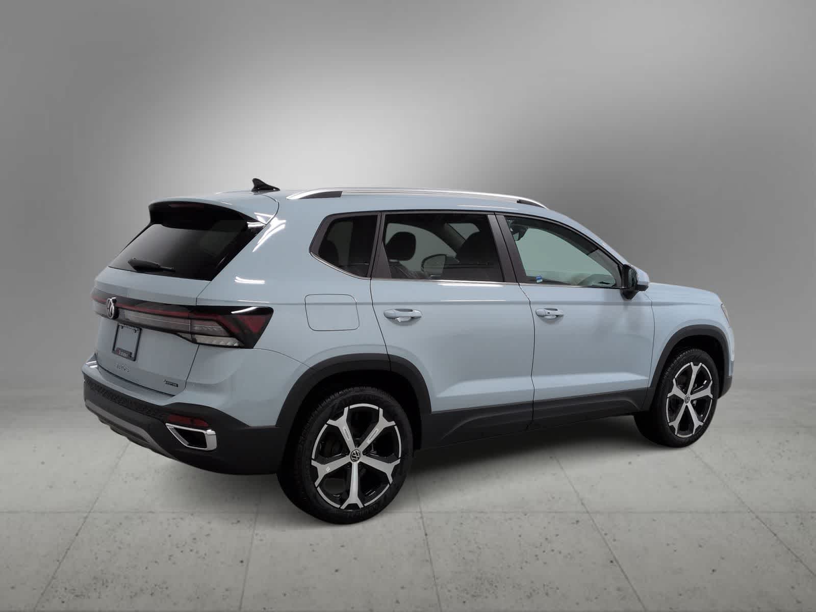 2026 Volkswagen Taos SEL - Photo 8