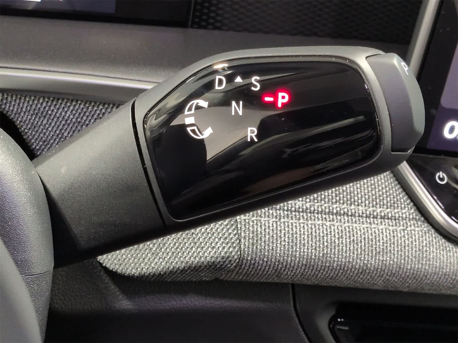 Thumbnail: 2026 Volkswagen Tiguan - 32