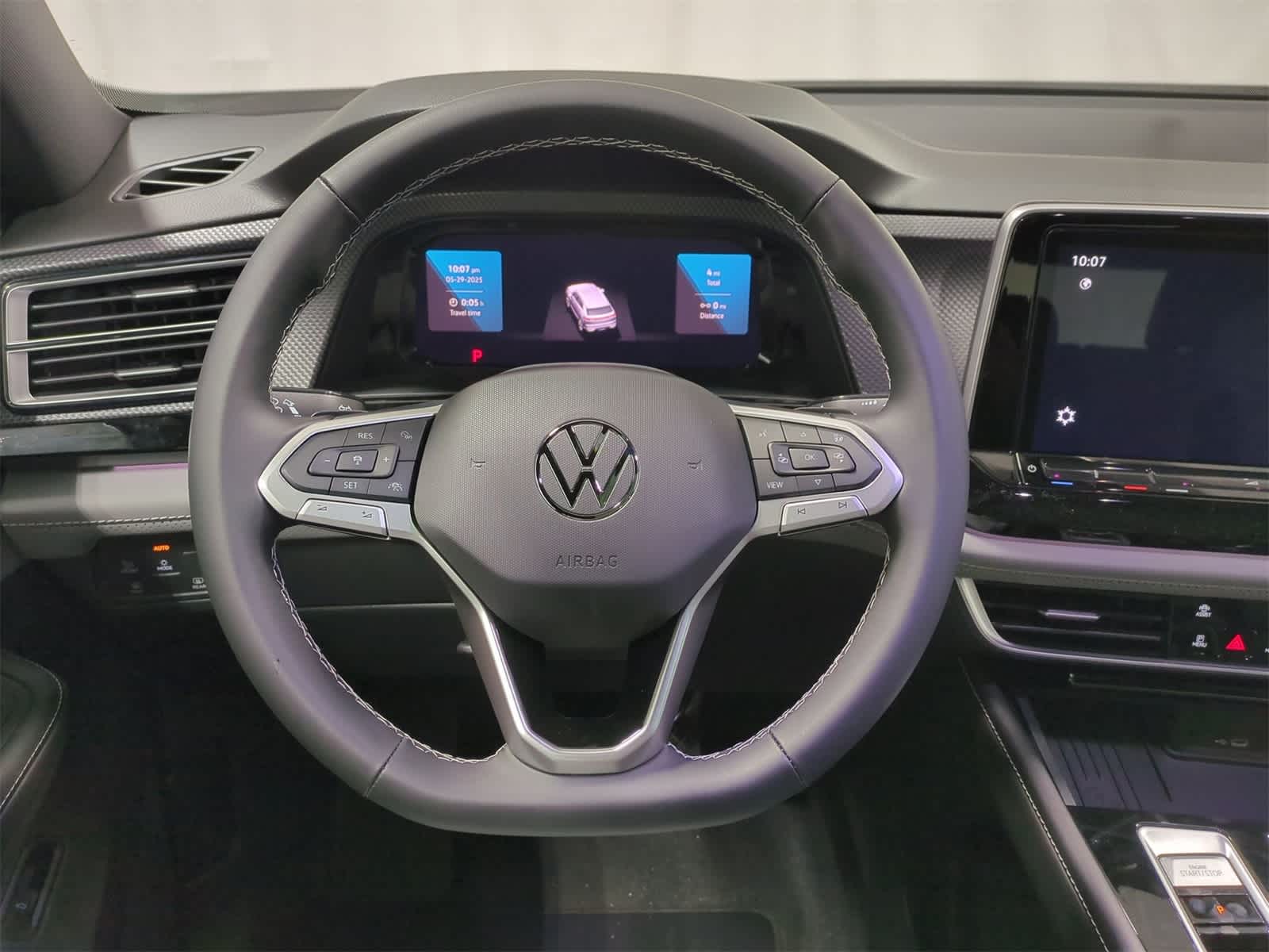 2025 Volkswagen Atlas SEL 25