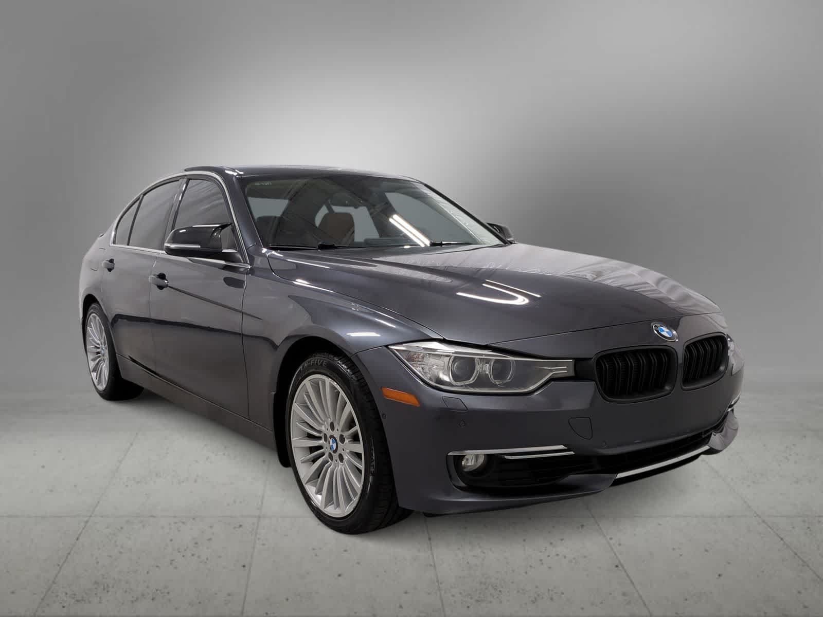 Used 2013 BMW 3 Series 328i with VIN WBA3B5C55DF593544 for sale in Farmington Hills, MI
