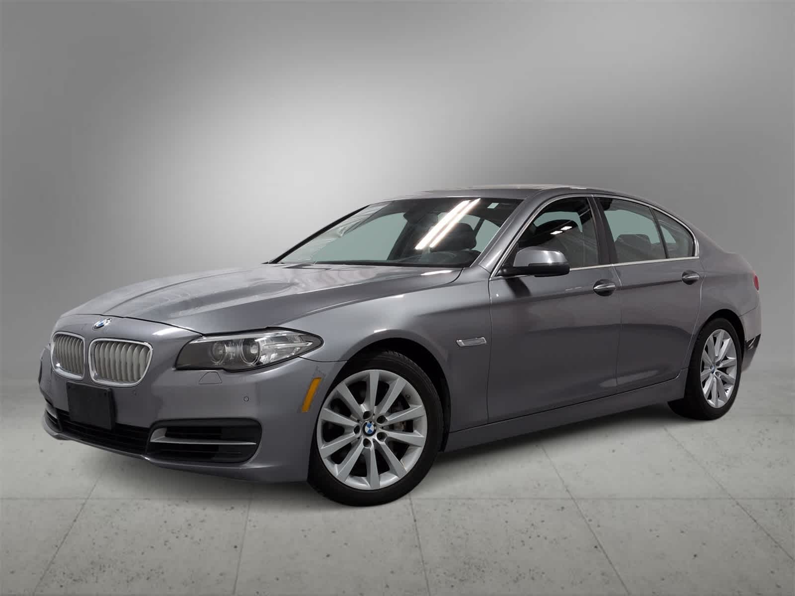 2014 BMW 5 Series 550i
